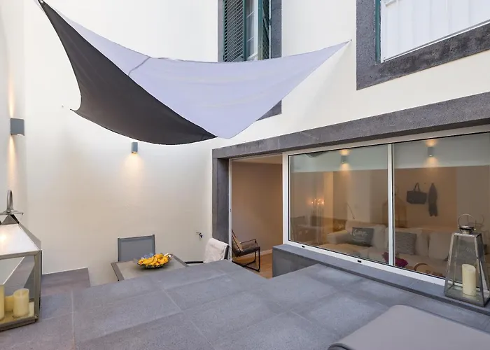 Old Town W Interior Terrace - Barreirinha * Фуншал